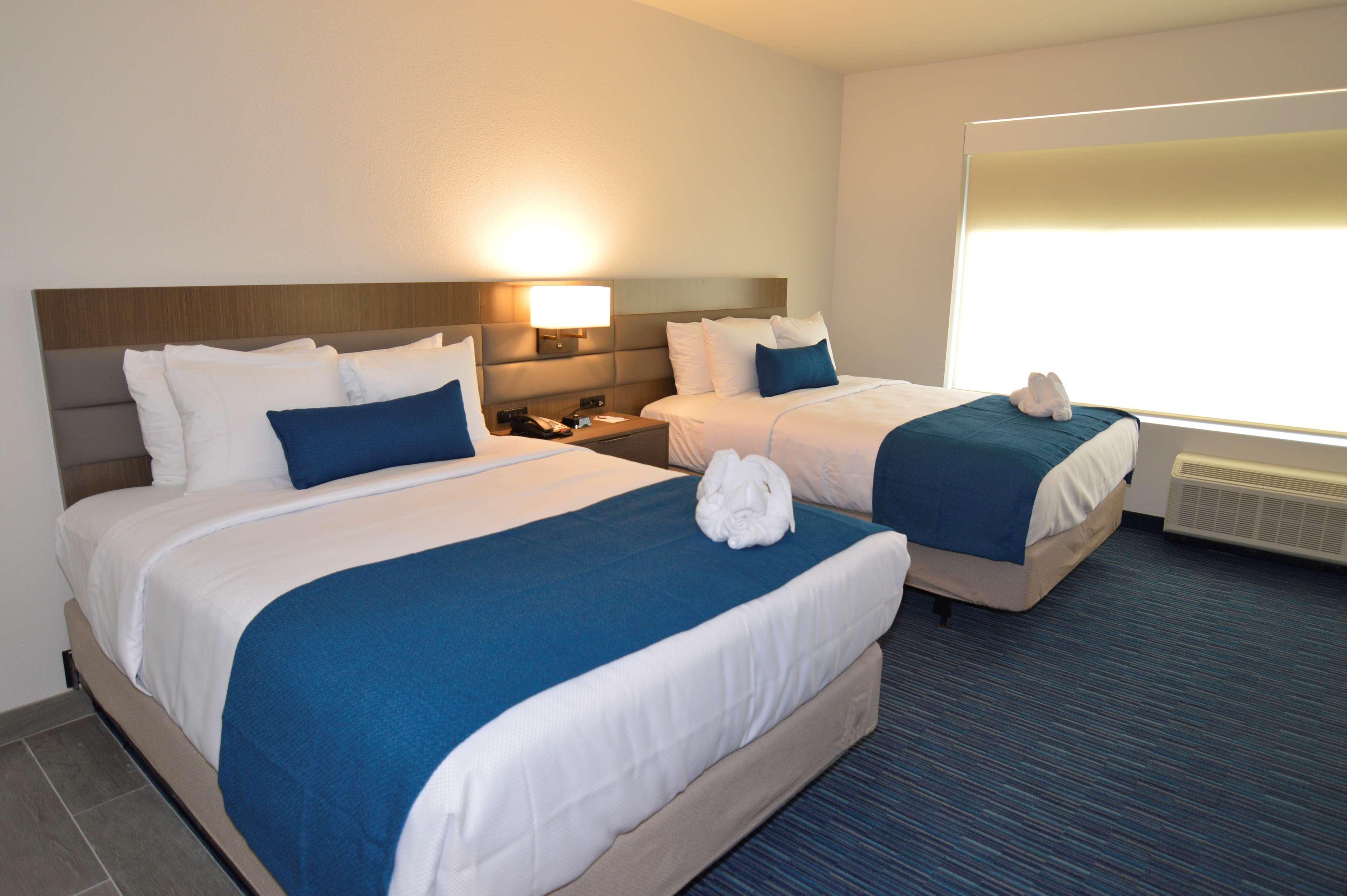 Best Western Plus Drayton Valley All Suites Bagian luar foto