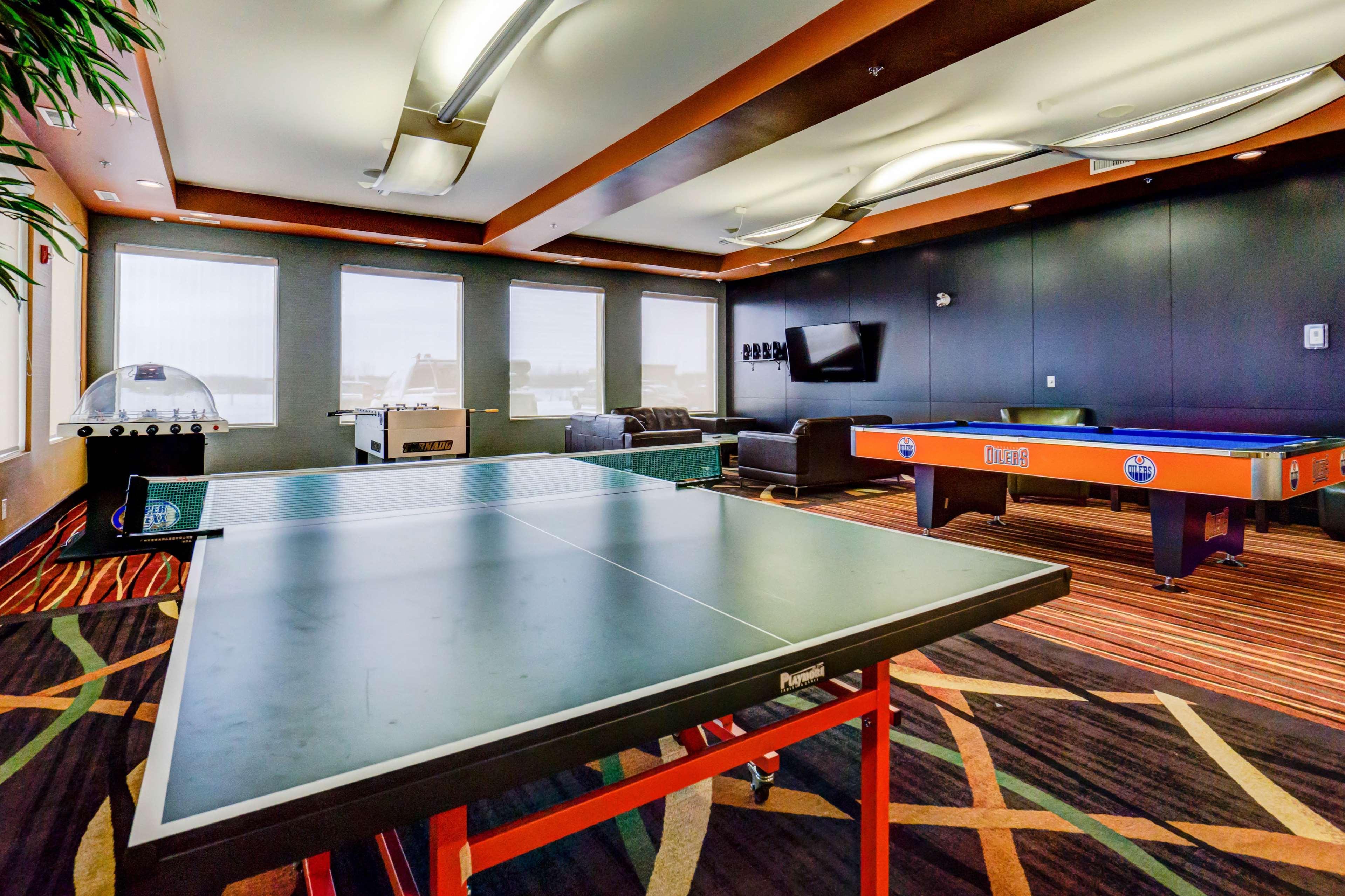 Best Western Plus Drayton Valley All Suites Bagian luar foto