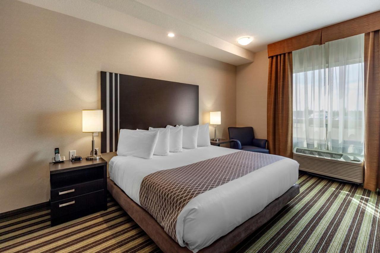 Best Western Plus Drayton Valley All Suites Bagian luar foto