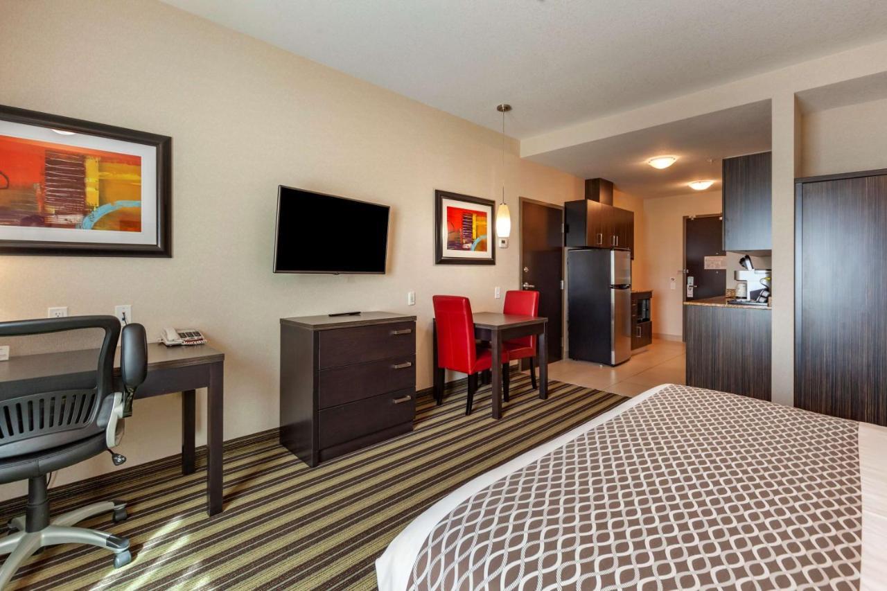 Best Western Plus Drayton Valley All Suites Bagian luar foto